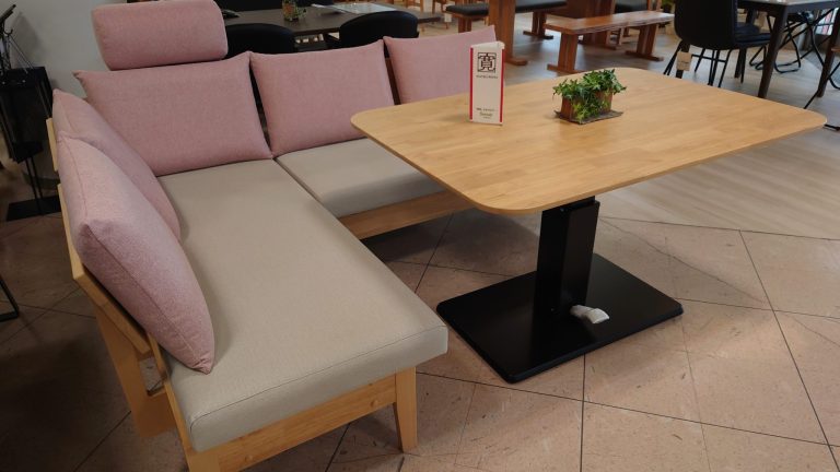 くつろげるダイニング　国産LDセット入荷しました！